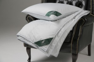 Одеяло и подушки из пуха серого гуся Anna Flaum FRUHLING 4L0A9989.JPG