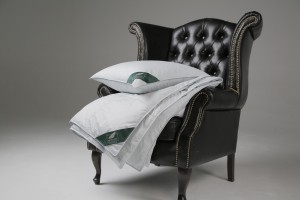 Одеяло и подушки из пуха серого гуся Anna Flaum FRUHLING 4L0A9992.JPG
